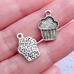 Silver Cupcake Charms | Miniature Sweets Pendant | Food Charm | Kawaii Jewellery | Cute Planner Charm | Bakery Product Tag Charm (10 pcs / Tibetan Silver / 11mm x 15mm)