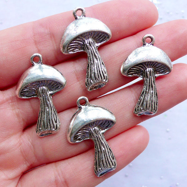 Silver Mushroom Charms | Fairytale Jewellery | Toadstool Pendant | Garden Charm | Vegetable Food Charm | Silver Charm Supplies (4pcs / Tibetan Silver / 18mm x 27mm)
