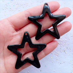 Large Star Resin Charms | Kawaii Star Pendant | Kitsch Jewellery Making | Kawaii Crafts | Harajuki Kei Decoration | Pop Kei & Decora Kei Supplies (2 pcs / Black / 46mm x 44mm / Flat Back)