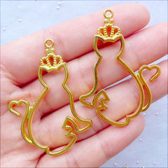 CLEARANCE Princess Kitty Open Bezel Charms | Cat with Crown Outline Pendant | Hollow Kitten Charm | Kawaii Animal Charm for UV Resin Filling | Epoxy Resin Crafts | Resin Jewellery DIY (2 pcs / Gold / 33mm x 47mm / 2 Sided)