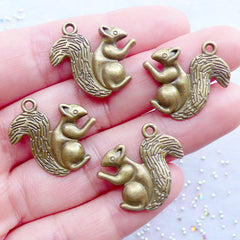 Squirrel Charms | Squirrel Pendant | Forest Animal Charm | Nature Jewelry | Bookmark Charm Making | Wine Glass Charm DIY | Jewellery Craft Supplies (4pcs / Antique Bronze / 21mm x 21mm / 2 Sided)