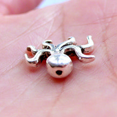 Silver Octopus Beads | Sea Life Beads | Ocean Animal Jewellery | Marine Life Beads | Sea Beads | Small Hole Beads | Charm Bracelet & Necklace Making (3 pcs / Tibetan Silver / 16mm x 14mm / 2 Sided)