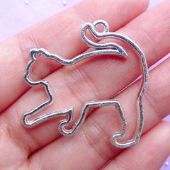 Kitty Walking Open Back Bezel | Cat Deco Frame for UV Resin Jewelry | Kitten Charm | Kawaii Craft Supplies (1 piece / Silver / 36mm x 34mm)