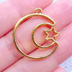 Kawaii Moon and Star Open Backed Bezel Charm for UV Resin Jewellery | Mahou Kei Jewelry | Magical Girl Charm | Deco Frame for Resin Filling (1 piece / Gold / 21mm x 23mm)