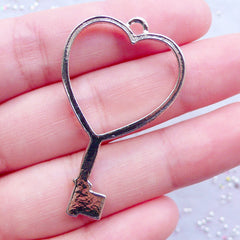 Kawaii Heart Key Pendant | Magical Girl Open Back Bezel Charm | Hollow Deco Frame for UV Resin Filling | Resin Jewellery Supplies (1 piece / Silver / 26mm x 43mm)