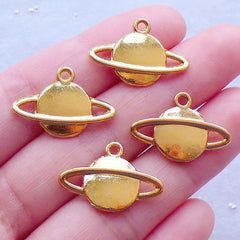 Saturn Charms | Planet Pendant | Astrology Charm | Celestial Jewellery | Grunge Choker Making | UFO Alien Charm (4pcs / Gold / 22mm x 15mm / 2 Sided)