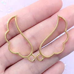 Angel Wing Open Backed Bezel Charm | Kawaii Outline Pendant | Deco Frame for UV Resin Filling | Hollow Charm for Resin Craft (2 pcs / Gold / 16mm x 35mm / 2 Sided)