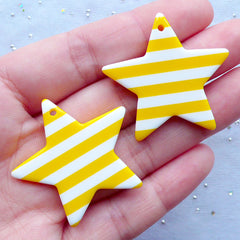 CLEARANCE Big Star Charms with Stripe Pattern | Kawaii Star Pendant | Kitsch Resin Jewellery Supplies | Harajuku Kei Decoden (2 pcs / Yellow / 36mm x 34mm / 2 Sided)