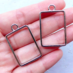 Rectangle Open Bezels | Outlined Charm | Hollow Rectangular Pendant | Deco Frame for UV Resin Art | Geometry Jewelry Making (Silver / 2pcs / 22mm x 36mm)