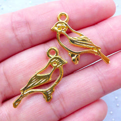 Sparrow Charms | Outlined Bird Charm | Animal Nature Jewelry Supplies (6pcs / Gold / 23mm x 21mm)