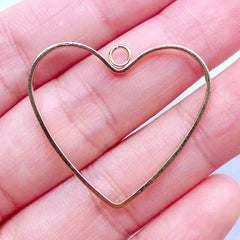 Outlined Heart Frame Charm | Open Deco Frame | Kawaii Open Back Bezel Supplies | UV Resin Jewelry DIY (1 piece / Gold / 32mm x 28mm)