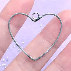 Heart Open Frame Charm | Heart Outline Deco Frame | Kawaii Open Bezel for UV Resin Jewellery Making (1 piece / Silver / 32mm x 28mm)