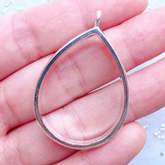 Teardrop Open Back Bezel Charm | Tear Drop Open Bezel Pendant | Deco Frame for UV Resin Jewellery | Epoxy Resin Crafts (1 piece / Light Silver / 28mm x 41mm)