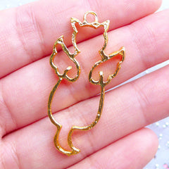 Cat with Angel Wing Open Back Bezel Charm for Kawaii UV Resin Jewellery Making | Winged Kitty Pendant | Kawaii Deco Frame (1 piece / Gold / 18mm x 38mm)