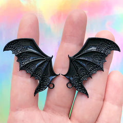 Gothic Lolita Devil Wings Charms | Bat Wing Pendant | Kawaii Goth Jewelry DIY (2 pcs / Black / 28mm x 41mm)