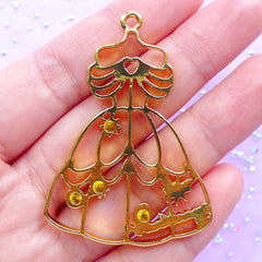 Beauty Princess Dress Open Bezel Charm for UV Resin Craft | Kawaii Fairy Tale Jewelry Supplies | Princess Deco Frame for Resin Filling (1 piece / Gold / 37mm x 52mm)