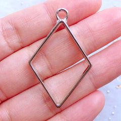 Rhombus Open Bezel Charm for UV Resin Filling | Outlined Pendant | Geometric Frame for Resin Crafts | Geometry Jewellery Supplies (1 piece / Silver / 26mm x 40mm / 2 Sided)