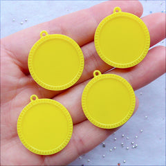 Round Cabochon Settings | 20mm Cameo Holder | Kawaii Bezel Tray | Resin Pendant Setting | Plastic Jewellery Making | Resin Findings Supplies (4pcs / Yellow)