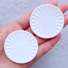 Round Miniature Plate Cabochons | White Dollhouse Dishes | Doll House Tableware | Mini Food Crafts | Kawaii Craft Supplies (2 pcs / White / 46mm)