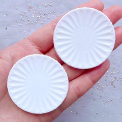 Round Miniature Plate Cabochons | White Dollhouse Dishes | Doll House Tableware | Mini Food Crafts | Kawaii Craft Supplies (2 pcs / White / 46mm)