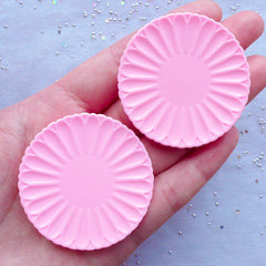 Round Dollhouse Plate Cabochons | Kawaii Miniature Dishes | Doll House Food Craft | Mini Tableware | Sweets Jewelry Making (2 pcs / Pink / 46mm)