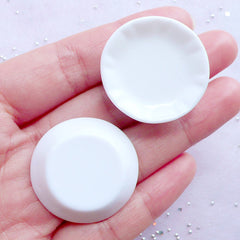 White Dollhouse Plates | Round Miniature Plate Cabochon | Mini Saucer Dish Tableware | Doll House Food Crafts | Kawaii Jewelry Making (2pcs / 30mm x 8mm)