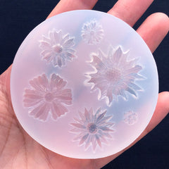 Chrysanthemum Flower Silicone Mold (6 Cavity) | Floral Mold | Soft Resin Mould | Clear Mold for UV Resin Crafts (7mm to 30mm)