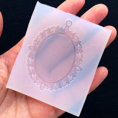 Ornate Frame Pendant Silicone Mold | Oval Victorian Cameo Setting Mould for Resin Jewellery DIY | Epoxy Resin Soft Mold | Clear Mold for UV Resin