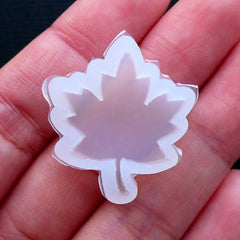 Maple Leaf Silicone Mold | Flexible Floral Mould | Resin Cabochon Making | Resin Jewellery Mold | Epoxy Resin Art | UV Resin Mold (21mm x 24mm)