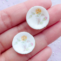 Miniature Ceramic Plate | Dollhouse White Porcelain Coffee Saucer with Floral Pattern | Mini Tea Saucers | Doll House Pottery Tableware | Mini Food Jewellery DIY (2 pcs / 19mm)