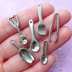 Miniature Utensils | 1:12 Scale Doll House Kitchen Cookware | Dollhouse Food Craft (Silver / Set of 6pcs)