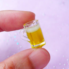 Miniature Plastic Beer Tankard | Dollhouse Pint Mugs | Doll House Clear Cup | Tiny Mini Beer Glass (2pcs / 15mm x 15mm)
