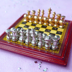 Miniature Dollhouse Chess Set | 1:12 Scale Doll House Chessboard & Pieces (48mm x 48mm)