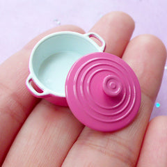 Dollhouse Casserole Pot | Miniature Cooking Utensil | Doll House Cookware (Dark Pink / 25mm x 14mm)