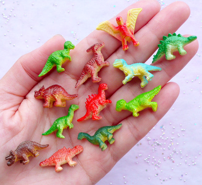 Dollhouse Miniature Dinosaur | Terrarium & Bonsai Supplies | Small 3D Animal Toy | Fairy Garden Decoration (12pcs by Random)