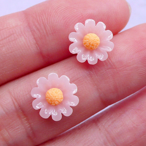 Mini Chrysanthemum Cabochons | Tiny Mini Flower Cabs | Floral Embellishments (Pale Pink / 2pcs / 10mm)
