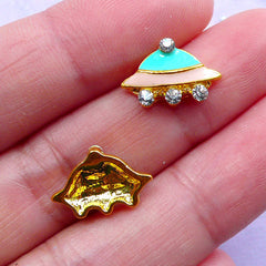 Spaceship Metal Cabochon with Rhinestones | Bling Bling UFO | Mini Flying Saucer Floating Charm | Nail Decoration (2pcs / 14mm x 9mm)