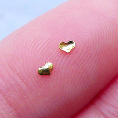 Tiny Heart Nail Charms in 2mm | Cute Nail Art | Kawaii Nail Decoration | Mini Embellishments for UV Resin Crafts | Nail Design Supplies (15pcs / Gold)