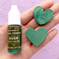 Pearl Pigment for Resin Colouring | Shimmer Colorant | Resin Dye | Resin Cabochon Making | Resin Paint | Resin Craft Supplies (Blackish Green / 15 grams)
