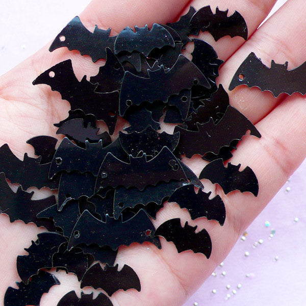Bat Confetti | Halloween Party Decoration | Kawaii Goth Resin Craft (Black / 150pcs / 5 grams)