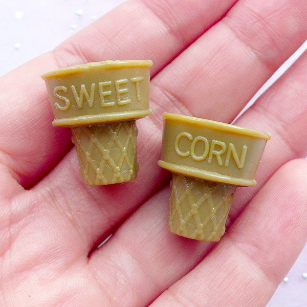 Kawaii Ice Cream Cone / Fake Miniature Sweets Cabochon (2pcs / 18mm x 19mm) Decoden Pieces Sweets Deco DIY Cellphone Case Decoration FCAB023