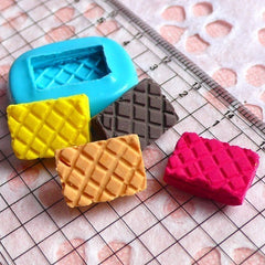 Wafer / Waffer Biscuit (16mm) Silicone Flexible Push Mold - Miniature Food Sweets Jewelry Charms (Clay Fimo Resin Gum Paste Fondant) MD302