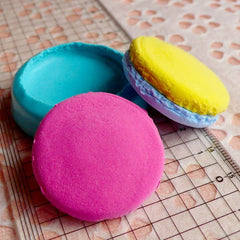 Macaron (34mm) Flexible Mold Silicone Mold - Miniature Food, Sweets, Jewelry, Charms Making (Resin, Clay, Fimo, Gum Paste, Fondant) MD258