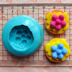 Strawberry Honey Pancake Mold 23mm Silicone Flexible Mold Kawaii Miniature Sweet Dollhouse Dessert Fimo Polymer Clay Kawaii Cabochon MD332
