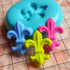 Fleur De Lis (12mm) Silicone Flexible Push Mold - Jewelry, Charms, Cupcake (Clay Fimo Sculpey Premo Resin Epoxy Gum Paste Fondant) MD521