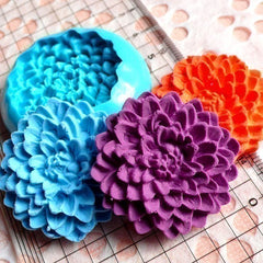 Flower / Pom Pom Chrysanthemum (33mm) Silicone Flexible Push Mold - Jewelry, Charms, Cupcake (Clay, Fimo, Resin, Wax, Soap, Fondant) MD593