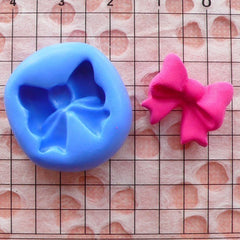 Ribbon / Bow (15mm) Silicone Flexible Push Mold - Jewelry, Charms, Cupcake (Clay, Fimo, Casting Resins, Epoxy, Wax, GumPaste, Fondant) MD468