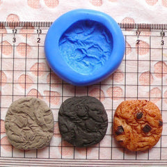 Round Chocolate Chip Cookie / Biscuit (20mm) Silicone Flexible Push Mold - Miniature Sweets, Jewelry, Charms (Clay, Fimo, Resin) MD175