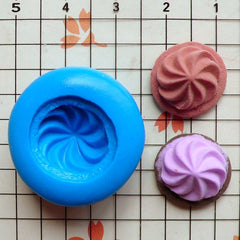 Silicone Flexible Mold - Cookie / Biscuit with Whipped Cream (16mm) Miniature Food, Sweets, Jewelry, Charms (Clay, Fimo, Fondant) MD193