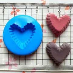 Heart Cupcake Mold Tart Bottom 23mm Silicone Flexible Mold Dollhouse Miniature Sweets Jewelry Charms Kawaii Cabochon Polymer Clay Fimo MD119
